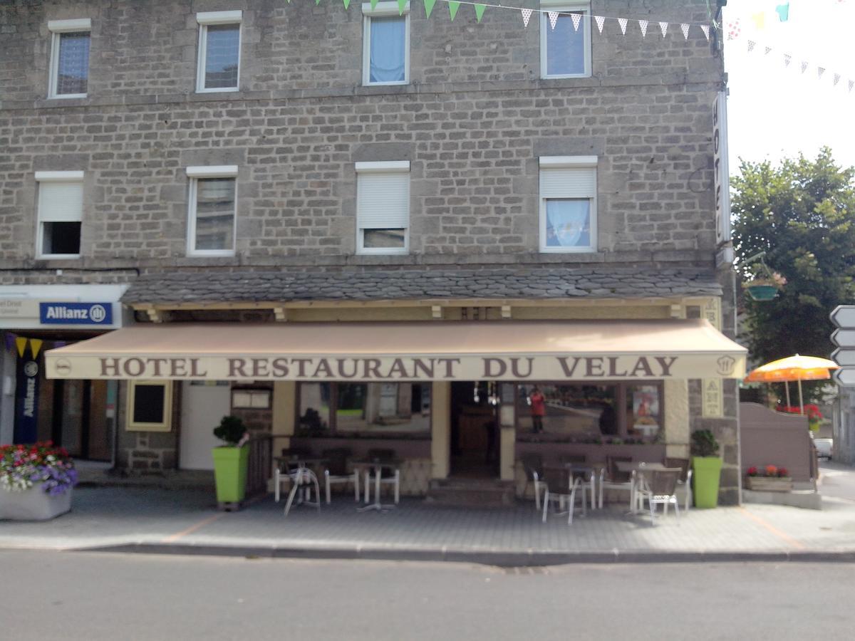 Hotel Restaurant Du Velay Le Chambon-sur-Lignon Bagian luar foto